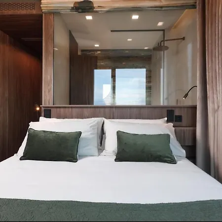 Villa Iboutique Luxury *